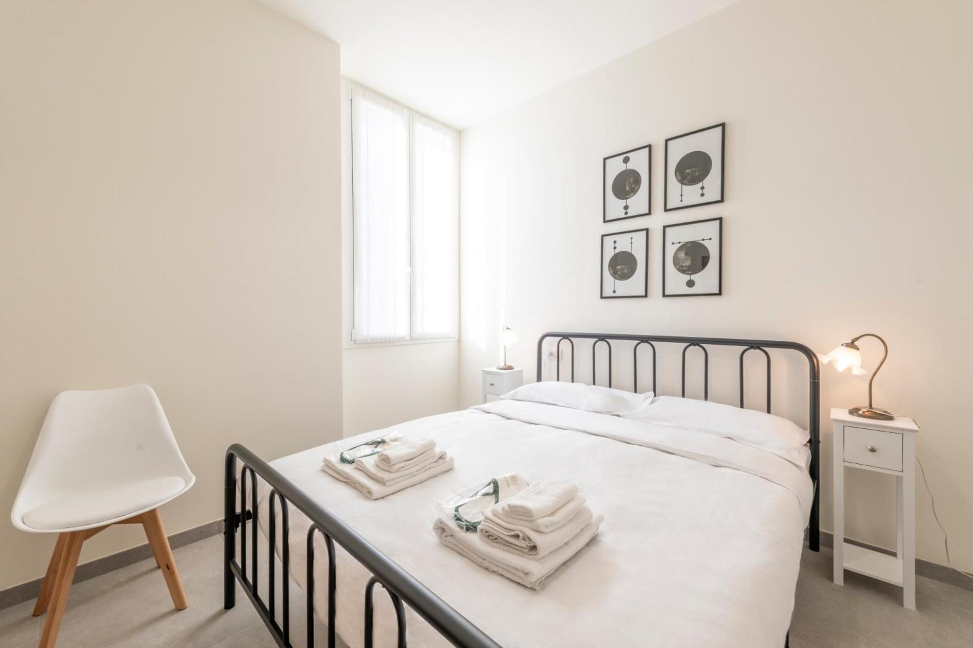Maloja, 10 - Casa Maloja - Ampio Appartamento 米兰 外观 照片